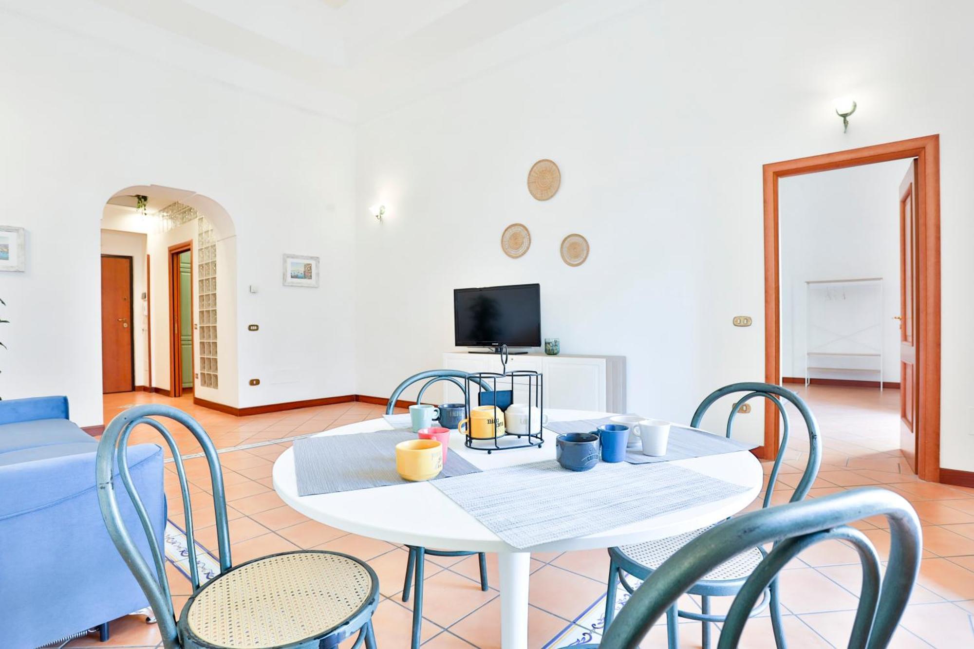 Chiaia Sea View Gem Apartment