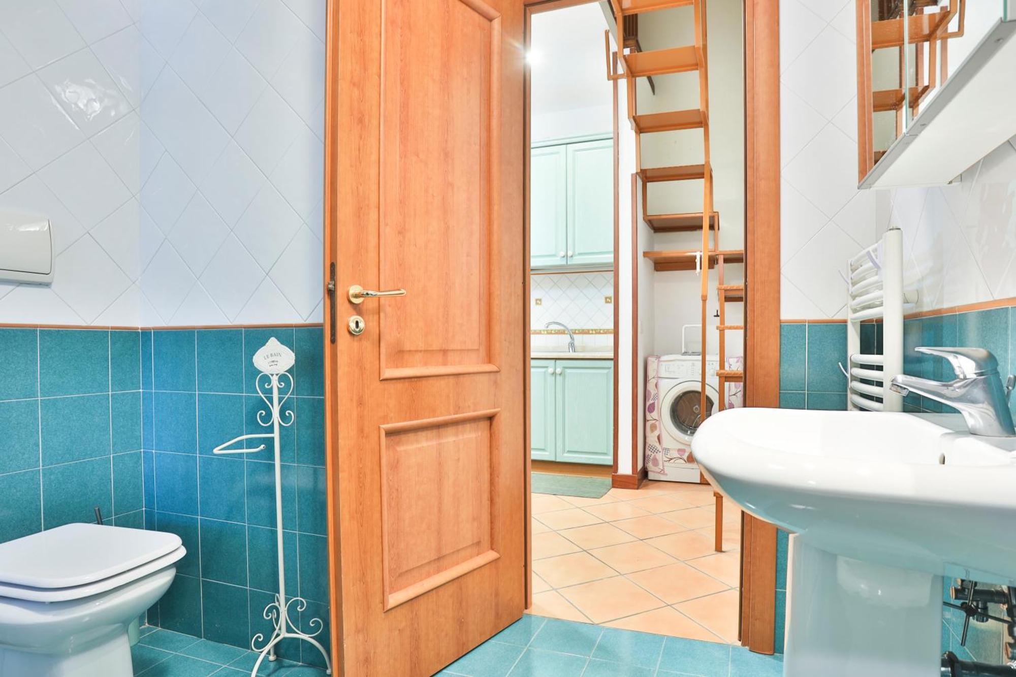 Chiaia Sea View Gem Apartment Naples